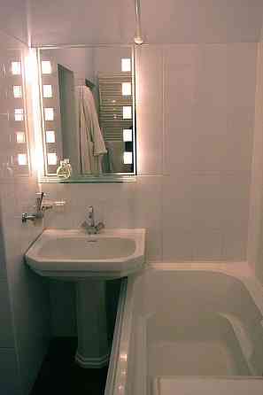 Оренда Квартира 2-кімнатна, 5/5 поверх на Житомирская Малая ул. Kiev