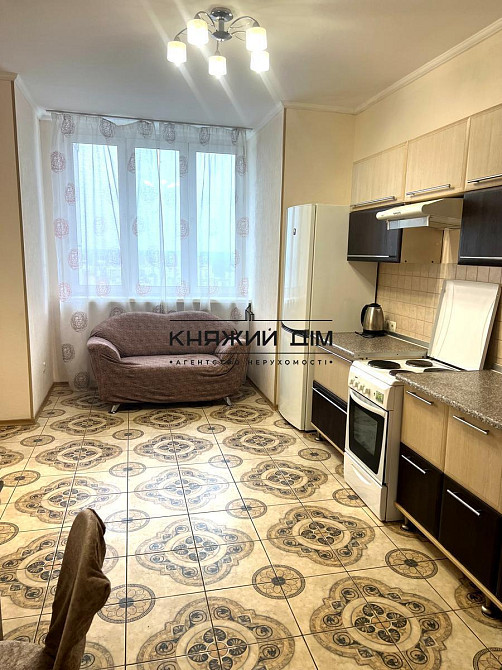 Оренда Квартира 3-кімнатна, 33/36 поверх на Срибнокильская ул. Київ - фото 12