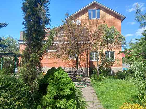 Оренда Квартира 1-кімнатна, 1/3 поверх на Садовая ул., 54 Київ