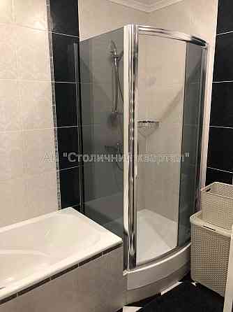 Продаж Будинок 2-кімнатний на Дніпровська наб., 26Б Київ