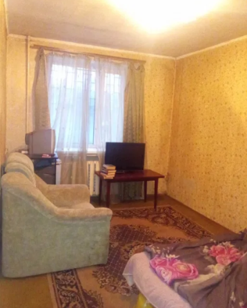 Продам уютную комнату 12,6 м² в общежитии на Слободке. Одеса