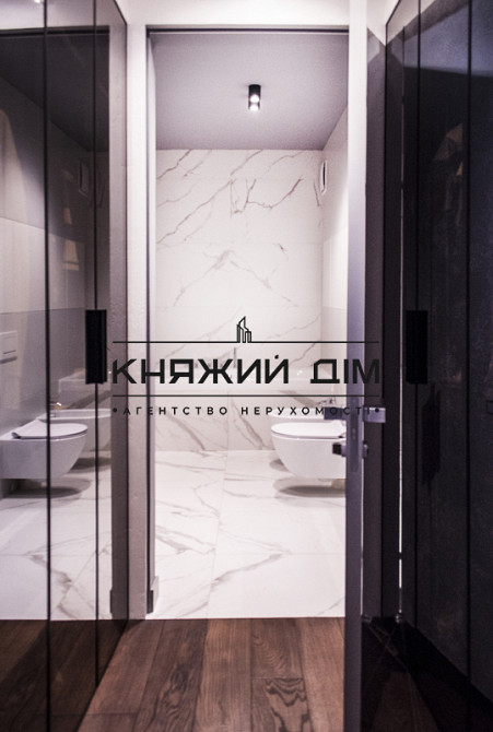 Без комиссии! Продажа видовой 3-х к. квартиры с дизайнерским ремонтом в ЖК Заречный. № 21133695 Kiev - photo 17