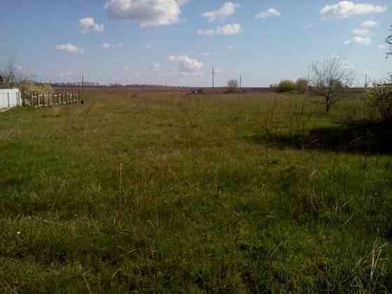 Продаж земельної ділянки 23 соток на Миру 