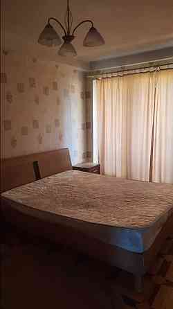 Оренда Квартира 3-кімнатна, 8/8 поверх на Голосіївський просп., 82 Київ