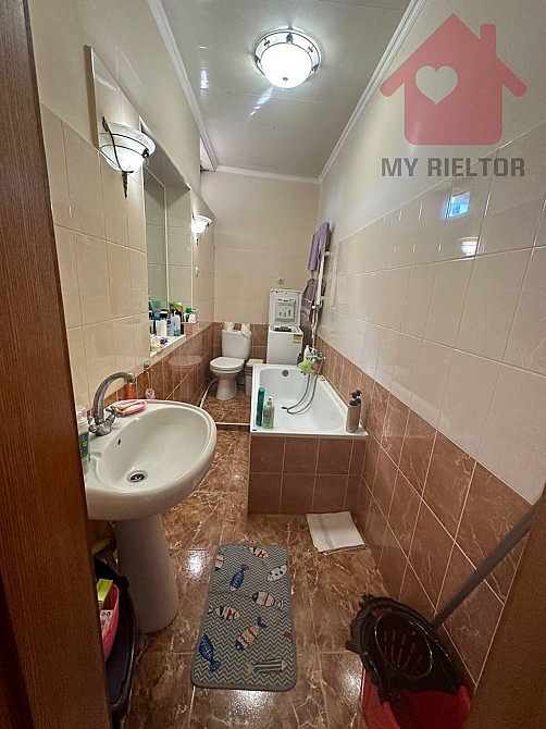 Продаж Квартира 5-кімнатна, 1/2 поверх на Українська Ужгород - фото 12