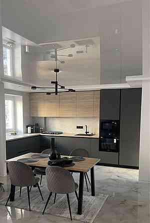 Продаж Квартира 2-кімнатна, 2/10 поверх на Харьківське шоссе, 55 Київ