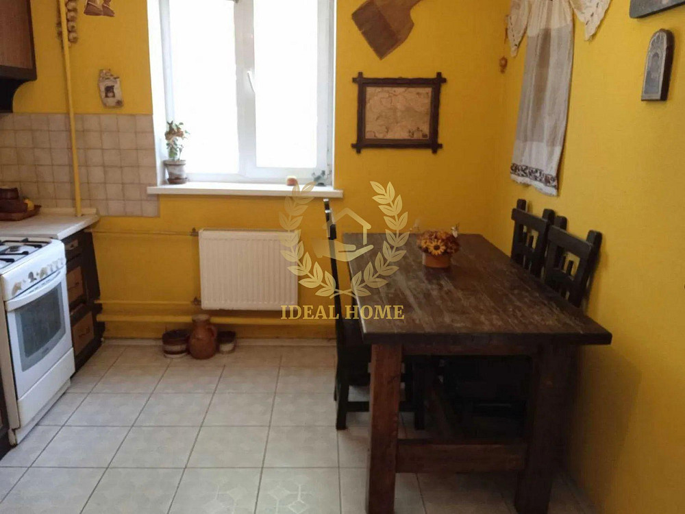 Продаж Будинок 6-кімнатний на Молодежная ул., 36  - фото 4