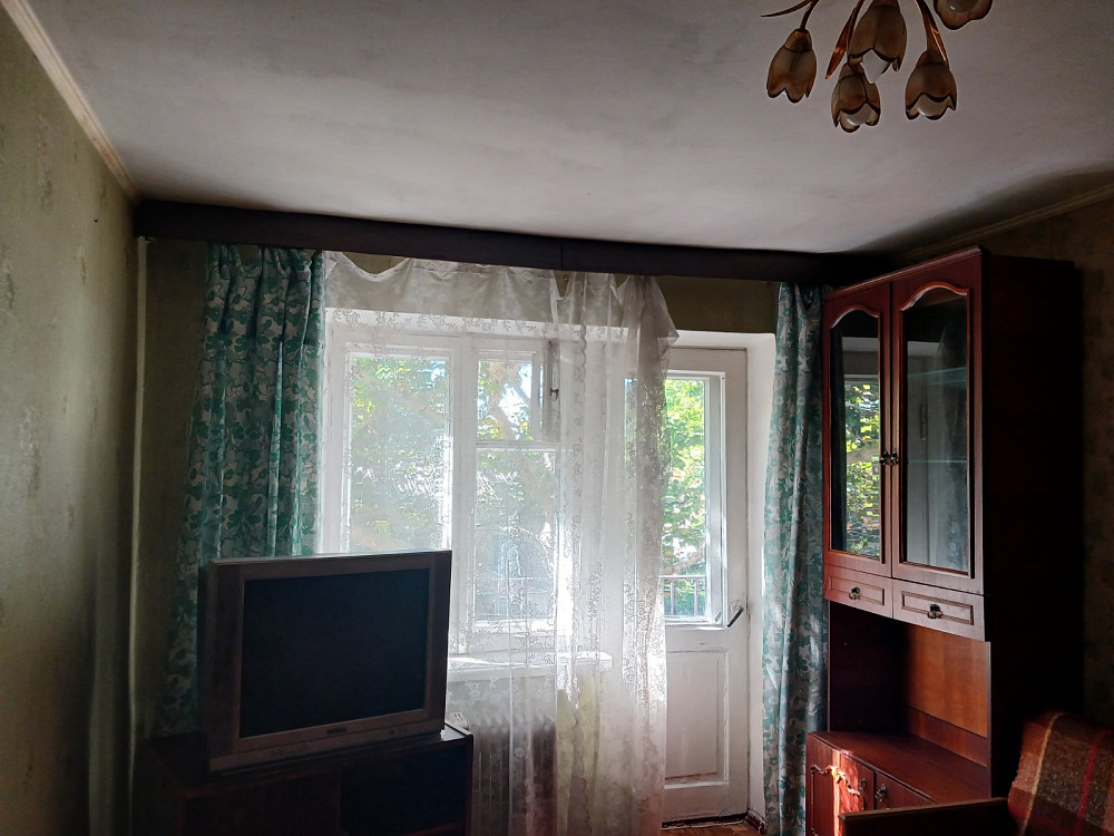 Продам 1 комнатную квартиру  по ул.Б.Хмельницкого, рядом Привоз. Odessa - photo 1