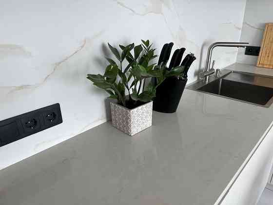 Продаж Квартира 2-кімнатна, 1/5 поверх на Сергія Колоса вул., д. 2Е Київ