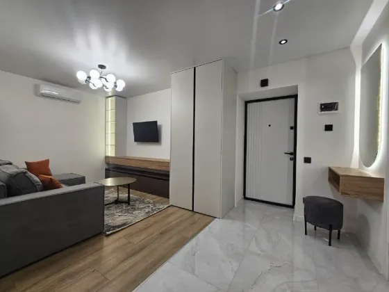 Apartment with renovation on Kurbasa Street Ternopil'