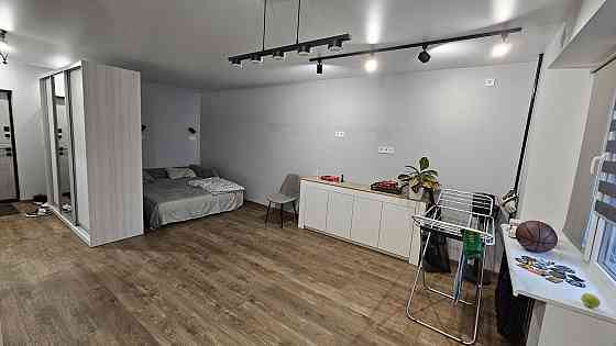 Продаж Квартира 1-кімнатна, 2/9 поверх на Науки просп. вул., д. 15 Київ