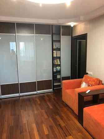 Оренда Квартира 2-кімнатна, 4/10 поверх на ул. Михаила Драгоманова, 9 Київ