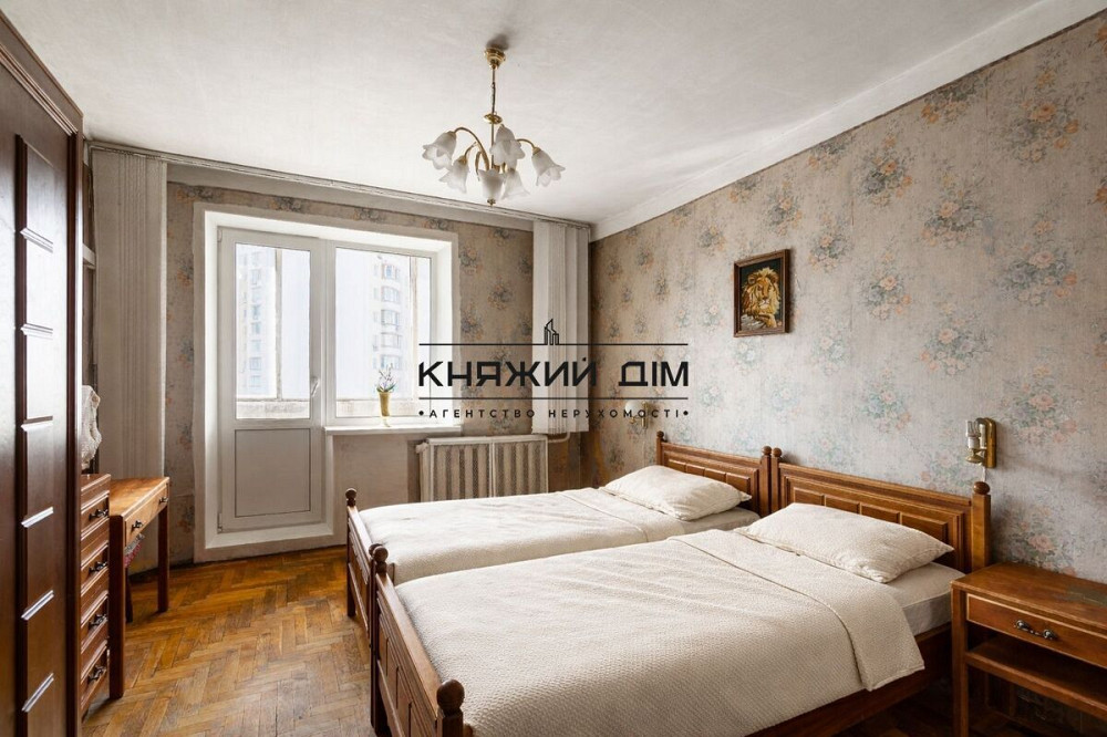 Продаж Квартира 3-кімнатна, 8/10 поверх на Вишняковская ул. Kiev - photo 4