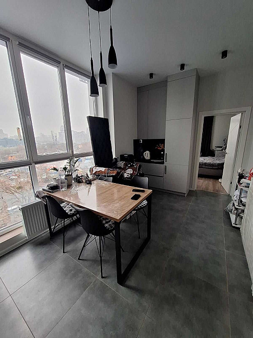 Продаж Квартира 2-кімнатна, 8/10 поверх на Центральна вул., д. 21Б Київ - фото 3