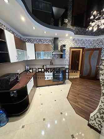 Оренда Квартира 2-кімнатна, 9/18 поверх на Мишуги ул. Киев