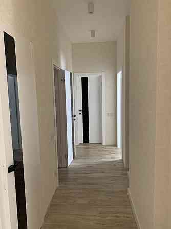 Продаж Квартира 3-кімнатна, 3/24 поверх на Василя Тютюнника вул. (Анрі Барбюса), 37 Kiev