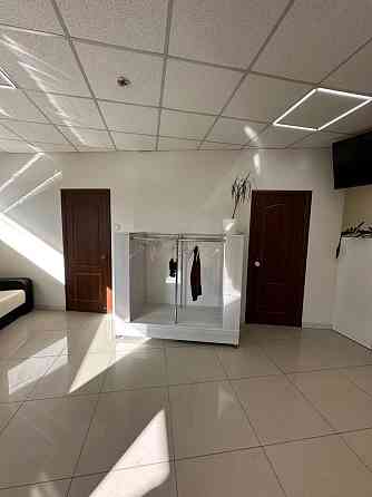 Оренда приміщення вільного призначення поверх - 1/3 Uzhhorod