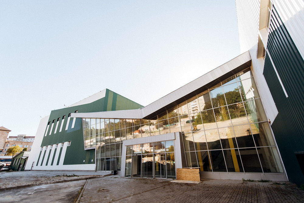 Оренда торгове приміщення на вул. Курбаса Л. поверх - 1/2 Тернополь - изображение 1