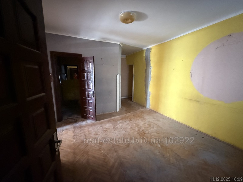 Продаж Квартира 4-кімнатна, 4/4 поверх на вул. Галицька Львів - фото 4