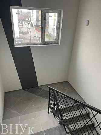 Продаж Квартира 1-кімнатна, 3/3 поверх Uzhhorod