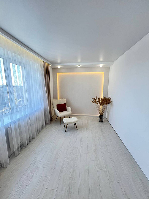 Продаж Квартира 2-кімнатна, 10/10 поверх на вул. Івасюка В. Ивано-Франковск - изображение 2