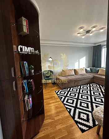 Продаж 2 к. квартири, м. Лівобережна Киев