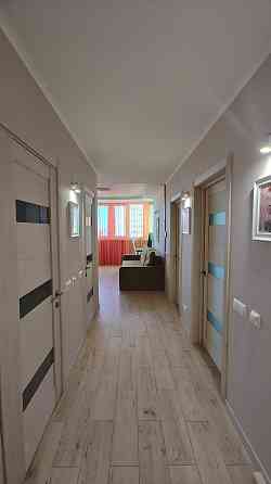 Продаж Квартира 2-кімнатна, 11/24 поверх на Максимовича Михайла вул., д. 3Д Киев