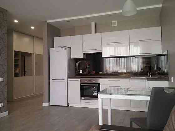 Оренда Квартира 2-кімнатна, 19/25 поверх на ул. Завальная Kiev