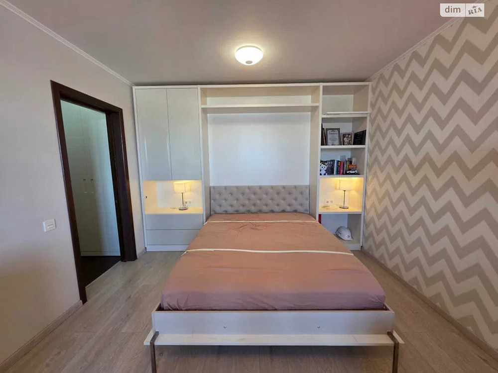 Продаж Квартира 1-кімнатна, 14/16 поверх на Ушакова Миколи вул., д. 16 Київ - фото 2