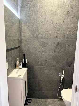 Продам двузкомнатную квартиру на Таирова в новом доме. Limanka