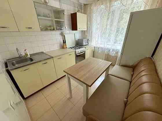 Оренда Квартира 2-кімнатна, 2/9 поверх на Антонова, 4а Kiev