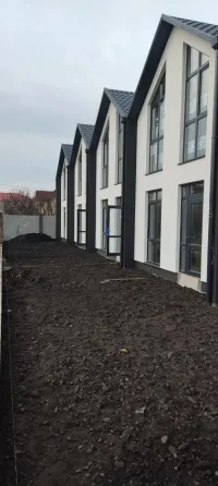 Продаж 2-поверховий Таунхаус з ділянкою 1.3 сот 99 кв.м 4 кімн. на с. Ліски, вул Бувалкіна 5а Одеса