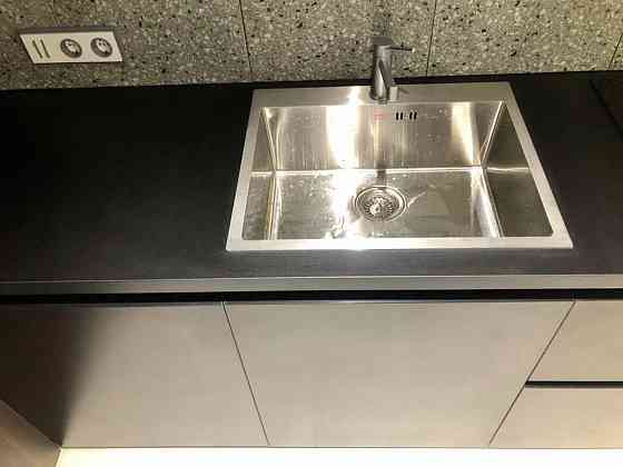 Оренда Квартира 1-кімнатна, 5/25 поверх на Зарічна, 5 Kiev