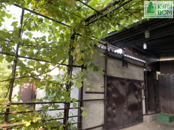 Будинок двоповерховий на НовоМиколаївці Кропивницький