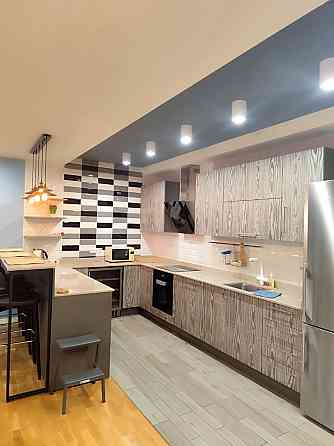 Продаж Квартира 4-кімнатна, 2/9 поверх на Щекавицька вул., д. 30/39 Kiev