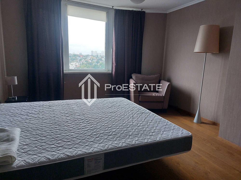 Продаж Квартира 4-кімнатна, 16/18 поверх на вул. Валерія Лобановського Київ - фото 8