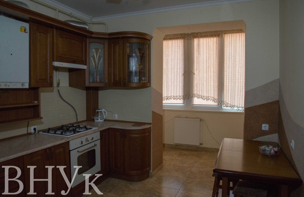 Продаж Квартира 4-кімнатна, 6/7 поверх на вул. Хмельницького Б. Ивано-Франковск - изображение 3