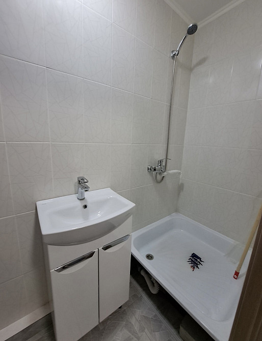 Продаж 2к Квартира 35 кв.м площа Польова Житомир - фото 2