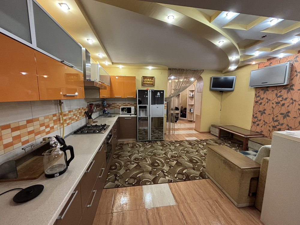 Оренда Квартира 3-кімнатна, 4/9 поверх на Витвицького Ivano-Frankivs'k - photo 1