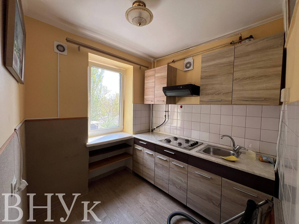 Продаж Квартира 1-кімнатна, 4/9 поверх на Заньковецька Ужгород - фото 1