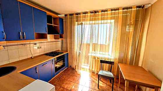 Оренда Квартира 2-кімнатна, 10/10 поверх на Урлівська, 5 Kiev