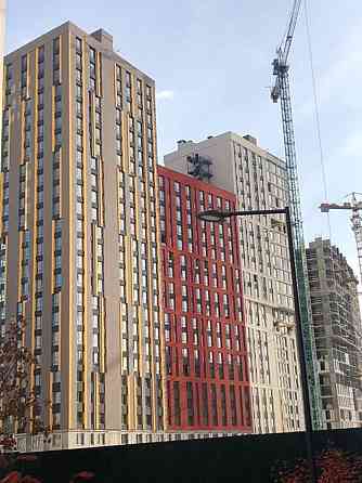 3-кімнатна, Наддніпрянське шосе, 2а, Голосіївський Kiev