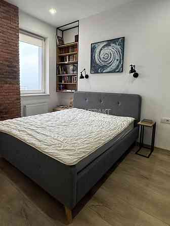 Продаж Квартира 2-кімнатна, 19/22 поверх на вул. Науки Харків