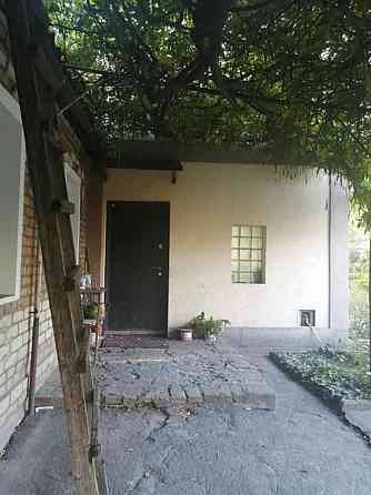 Продається будинок з ексклюзивною земельною ділянкою в центрі міста. Кропивницький