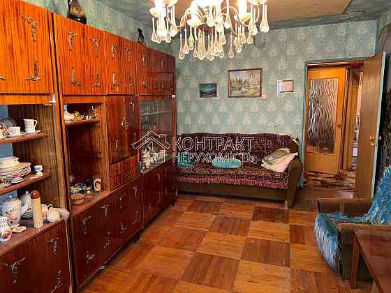 Продаж Квартира 2-кімнатна, 5/5 поверх на вул. Салтівське Kharkiv