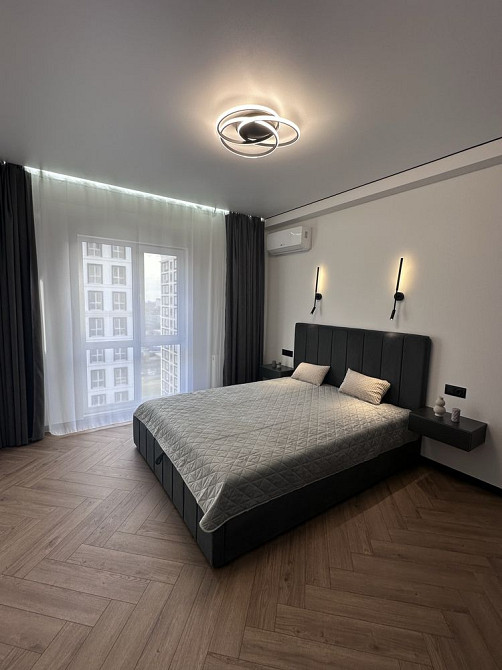 Продаж Квартира 2-кімнатна, 18/21 поверх на Максимовича Михайла вул., д. 24в Kiev - photo 1