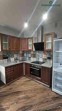 Оренда Квартира 1-кімнатна, 19/25 поверх на Дніпровська набережна, 18а Kiev