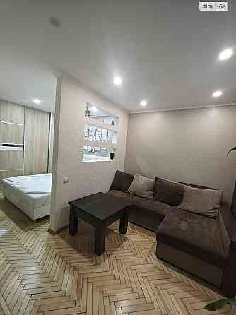 Оренда Квартира 1-кімнатна, 1/5 поверх на Чубинського, 4а Kiev