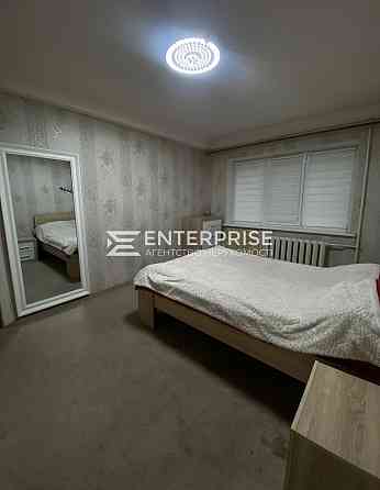 Продаж Квартира 2-кімнатна, 1/9 поверх на вул. Солом'янська Київ