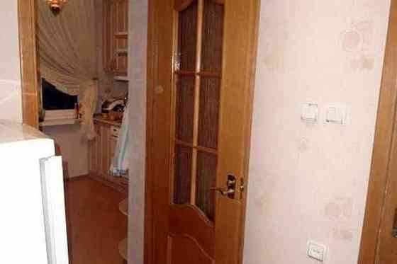 Оренда Квартира 1-кімнатна, 14/16 поверх на Махова, 4в Киев